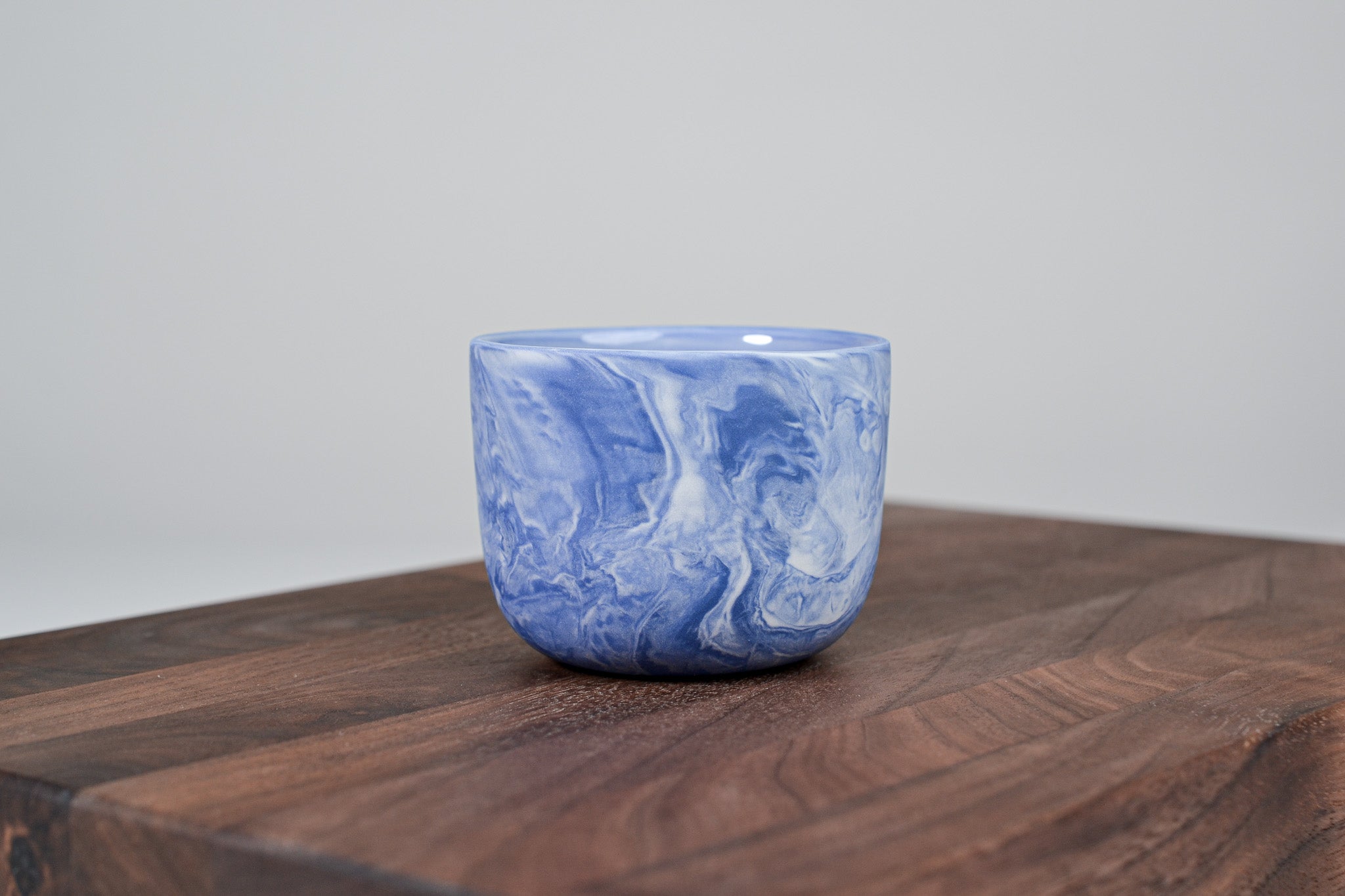 Kávový hrnek z porcelánu - Flow - 100 ml - modrý porcelán