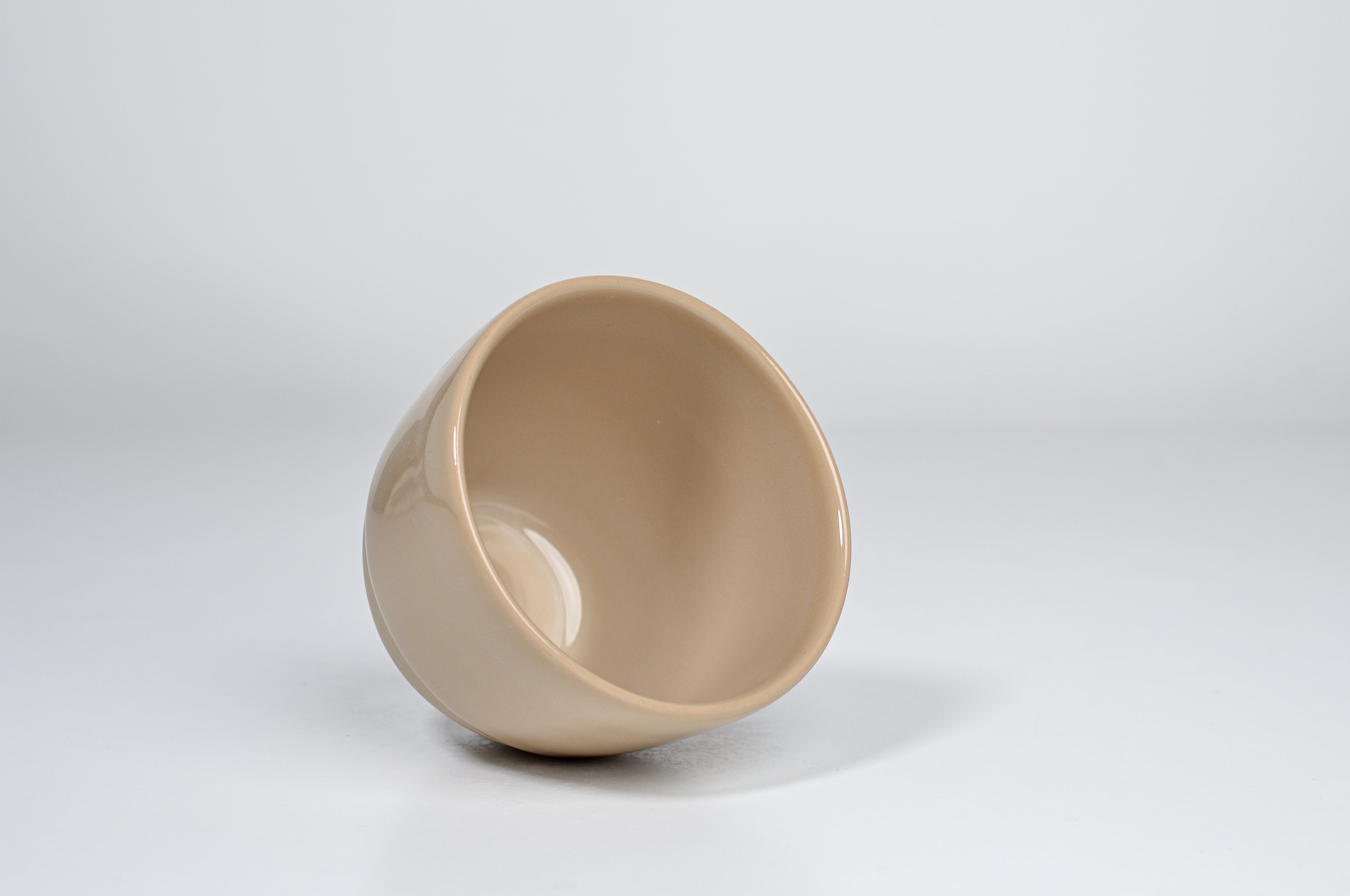 Simple caramel cup