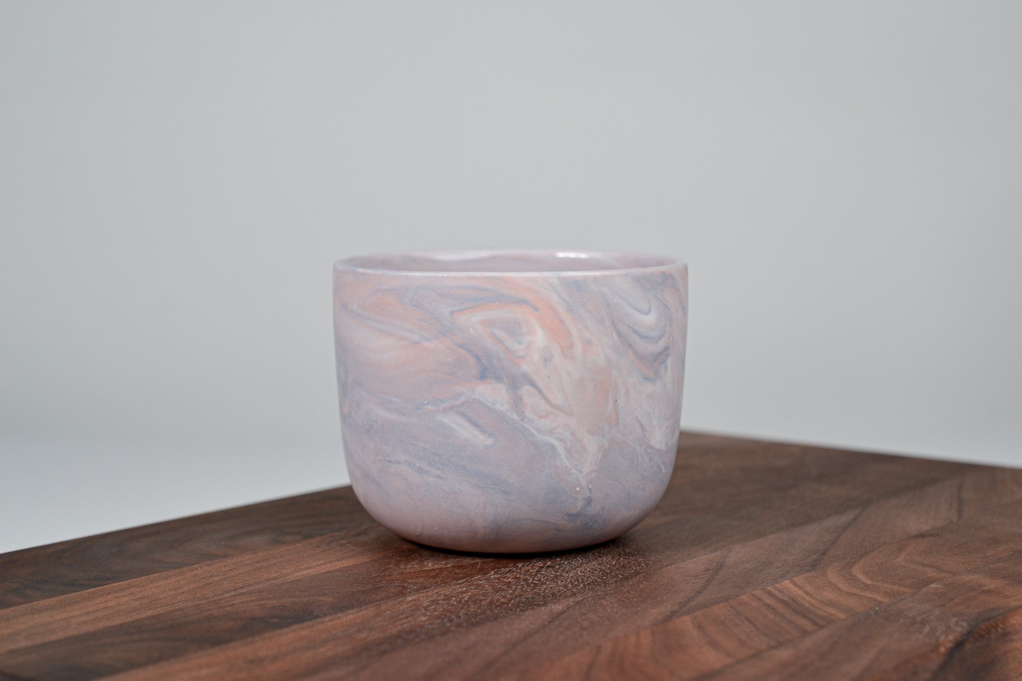 Kávový hrnek z porcelánu - Flow - červánkový - 200 ml