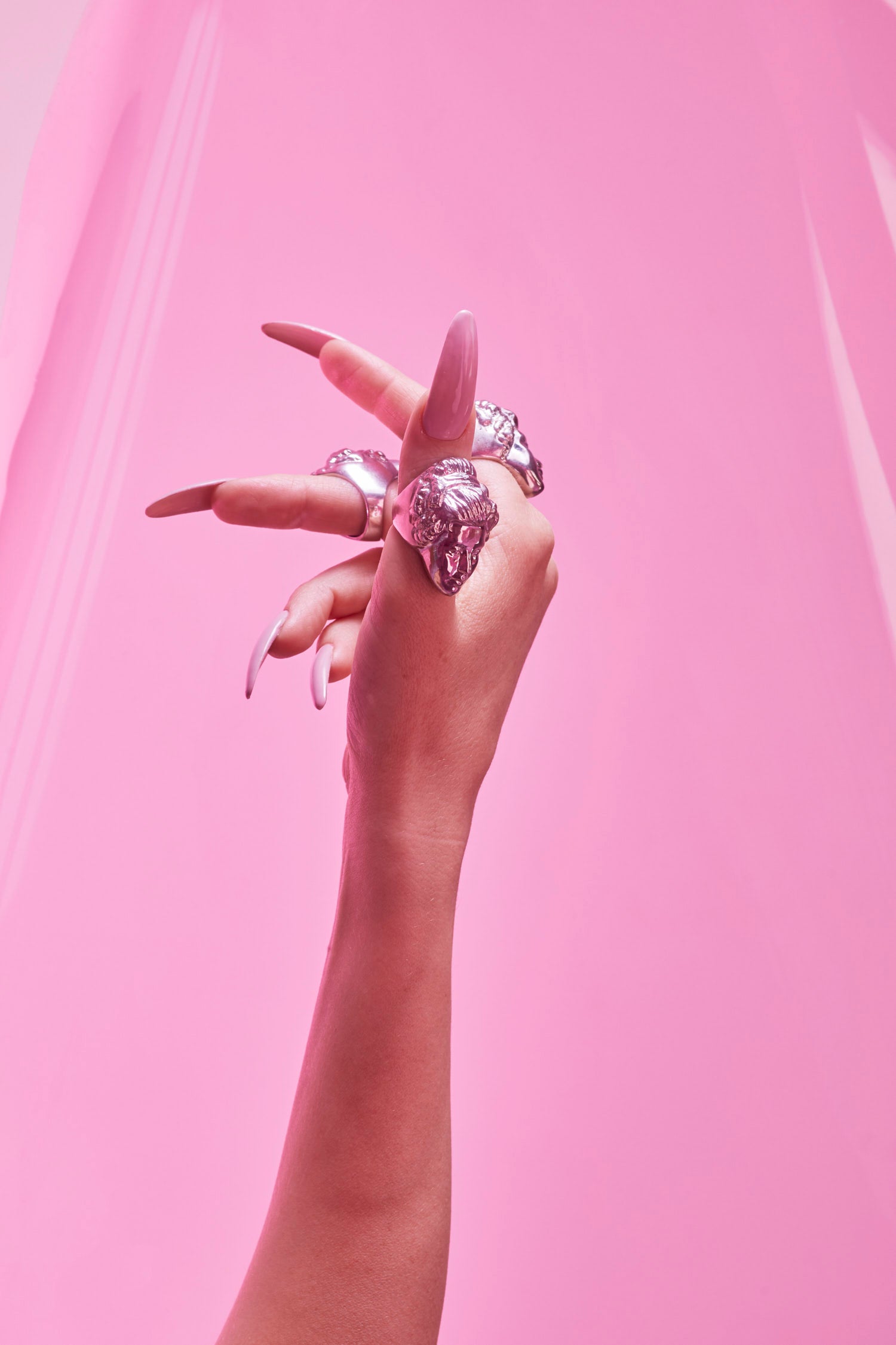 Silver P*ring